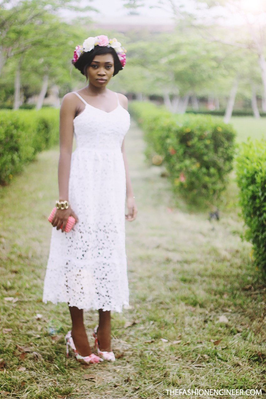 white-lace-dress-feet-avenue-flower-crown-floral-heels (3)
