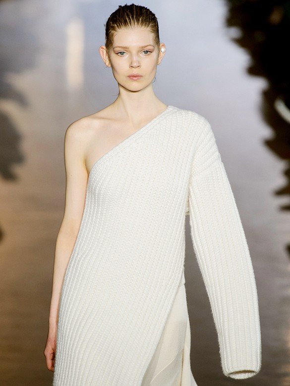 main.original.585x0(2)