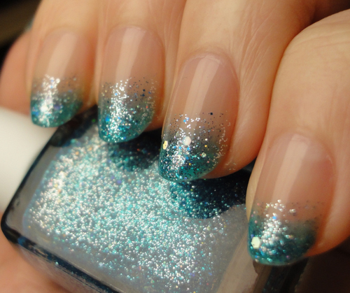 glitter ombre nails