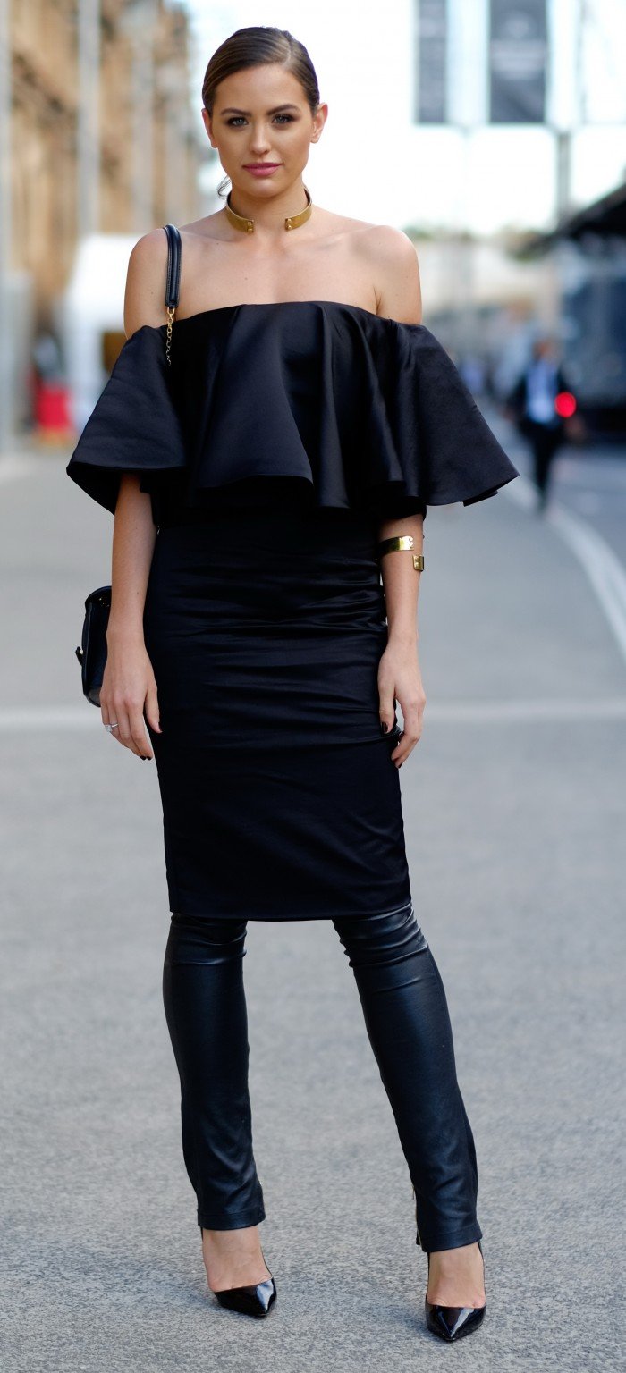 WEARING A SKIRT/DRESS OVER TROUSERS