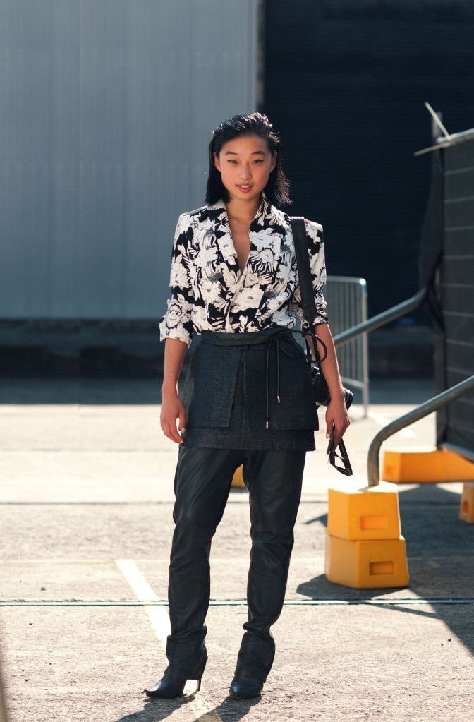 WEARING A SKIRT/DRESS OVER TROUSERS