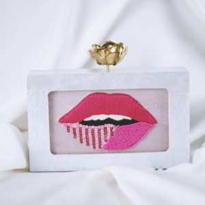 Resin Beaded Lip Clutch