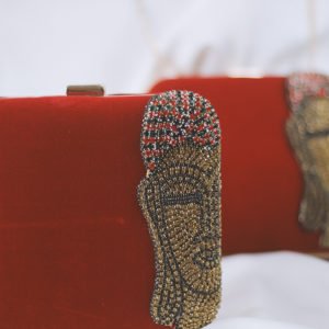 Crystalised Quen Clutch